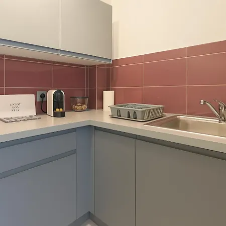 Bright And Cozy 2 Min Walk From And Promenade Des Apartament