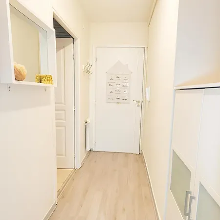 Cozy Studio, 2-min Walk To And Promenade Διαμέρισμα Νίκαια