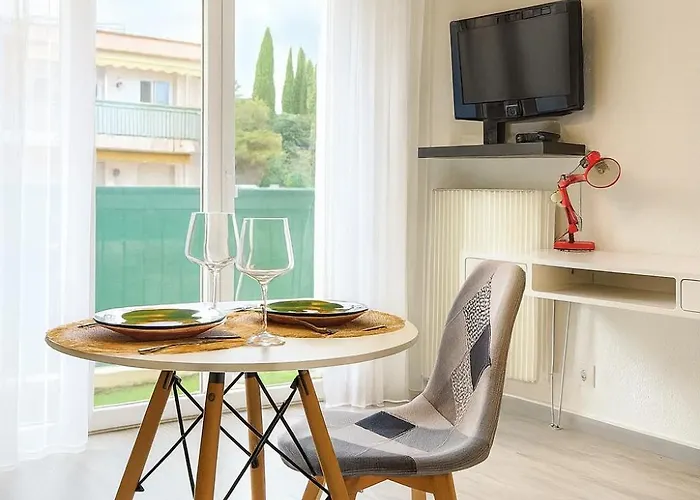 Bright And Cozy 2 Min Walk From And Promenade Des *