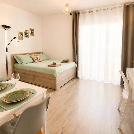 Cozy Studio, 2-min Walk To And Promenade