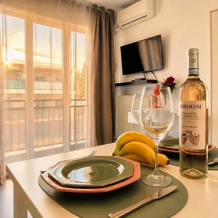 Cozy Studio, 2-min Walk To And Promenade ניס