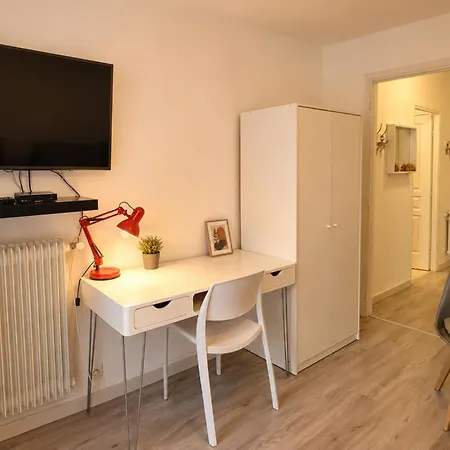 Cozy Studio, 2-min Walk To And Promenade * ניס